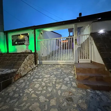 Guest house Atena Gold